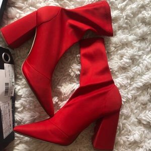 NWT red chunky heels